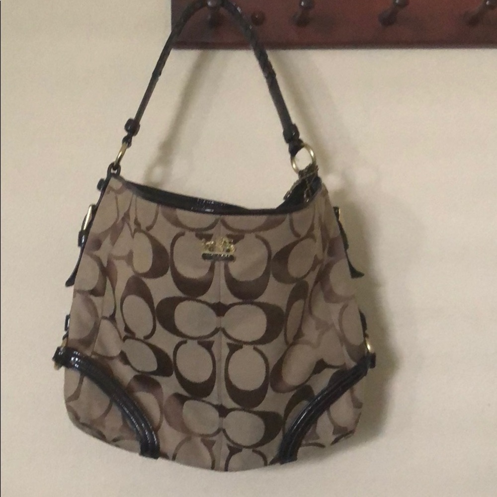 Coach - Signature Purse